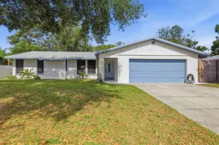 4913 Almanza Ave, Sarasota, FL 34235 - Photo 1