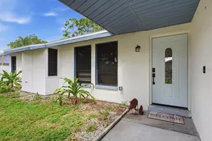 4913 Almanza Ave, Sarasota, FL 34235 - Photo 3