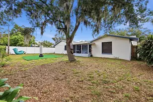 4913 Almanza Ave, Sarasota, FL 34235 - Photo 31