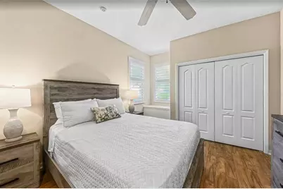 7106 La Ronda Court, Sarasota, FL 34238 - Photo 15