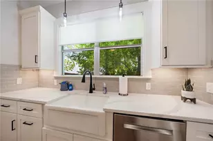 320 Ohio Pl, Sarasota, FL 34236 - Photo 5