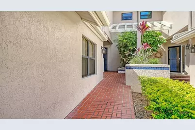 1632 Starling Drive #101, Sarasota, FL 34231 - Photo 3