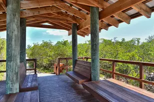 1632 Starling Dr, Sarasota, FL 34231 - Photo 85