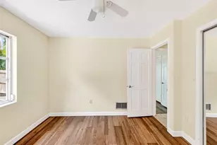 5927 Driftwood Ave, Sarasota, FL 34231 - Photo 23