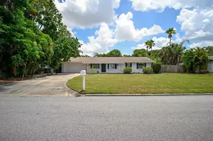 5927 Driftwood Ave, Sarasota, FL 34231 - Photo 1