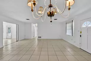 5927 Driftwood Ave, Sarasota, FL 34231 - Photo 3