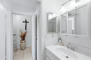 390 301 Blvd W, Bradenton, FL 34205 - Photo 25
