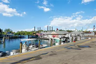 100 Circuit Rd, Nokomis, FL 34275 - Photo 11