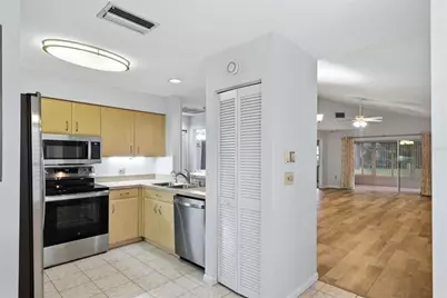 6420 Carrington Circle #35, Sarasota, FL 34238 - Photo 15