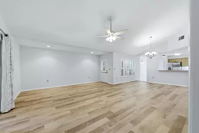6420 Carrington Circle #35, Sarasota, FL 34238 - Photo 7