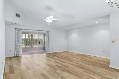 6420 Carrington Circle #35, Sarasota, FL 34238 - Photo 5