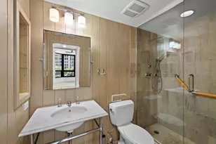 1211 Gulf of Mexico Dr, Longboat Key, FL 34228 - Photo 37