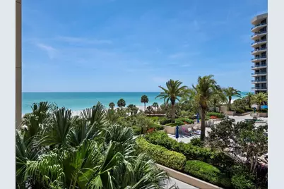 1211 Gulf Of Mexico Drive #109, Longboat Key, FL 34228 - Photo 13