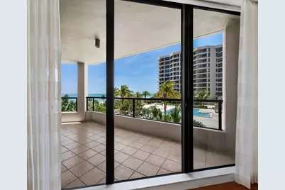 1211 Gulf Of Mexico Drive #109, Longboat Key, FL 34228 - Photo 23