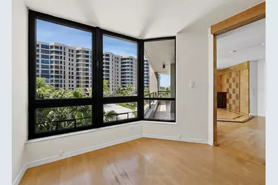 1211 Gulf Of Mexico Drive #109, Longboat Key, FL 34228 - Photo 29