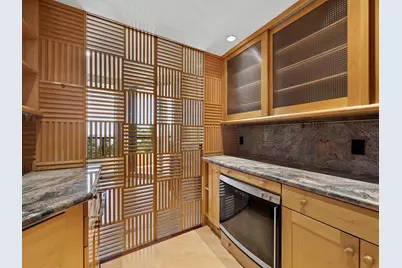 1211 Gulf Of Mexico Drive #109, Longboat Key, FL 34228 - Photo 19