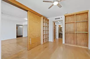 1211 Gulf of Mexico Dr, Longboat Key, FL 34228 - Photo 33