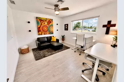 2806 Satsuma Drive, Sarasota, FL 34239 - Photo 21