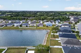 4042 Wayfarer Wy, Palmetto, FL 34221 - Photo 35