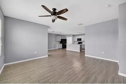 4042 Wayfarer Way, Palmetto, FL 34221 - Photo 7