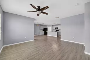 4042 Wayfarer Wy, Palmetto, FL 34221 - Photo 7