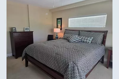 650 Golden Gate Point #301, Sarasota, FL 34236 - Photo 25