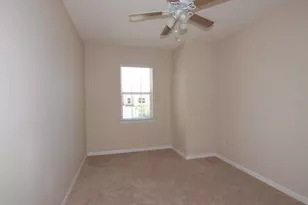 3125 Oriole Dr, Sarasota, FL 34243 - Photo 15