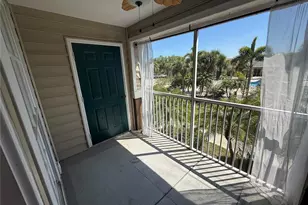 8932 Manor Loop, Lakewood Ranch, FL 34202 - Photo 7