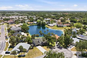 5378 Sarapointe Ct, Sarasota, FL 34232 - Photo 37