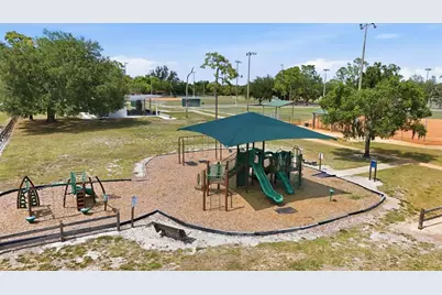 5378 Sarapointe Court, Sarasota, FL 34232 - Photo 41