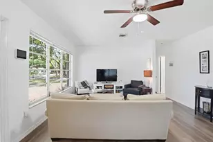 73 St Lucie Ave, Sarasota, FL 34232 - Photo 5