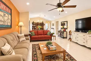 14 Idle Sands Dr, Venice, FL 34293 - Photo 9