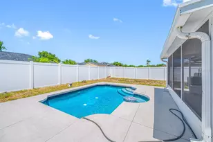 2802 93rd Ct E, Palmetto, FL 34221 - Photo 3