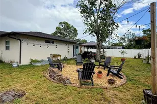 1330 Georgetowne Cir, Sarasota, FL 34232 - Photo 43