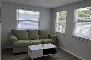 3440 Chapel Dr, Sarasota, FL 34234 - Photo 15