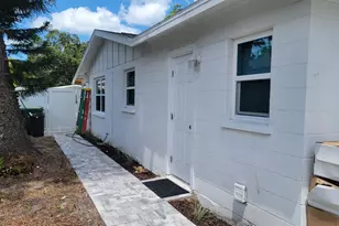 3440 Chapel Dr, Sarasota, FL 34234 - Photo 23