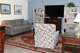 810 Will Scarlett Ave, Ruskin, FL 33570 - Photo 21