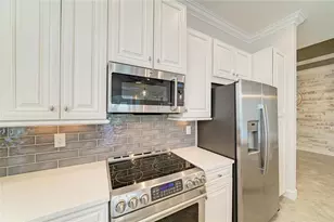 340 Sapphire Lake Dr, Bradenton, FL 34209 - Photo 17