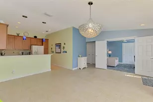6099 Benevento Dr, Sarasota, FL 34238 - Photo 9