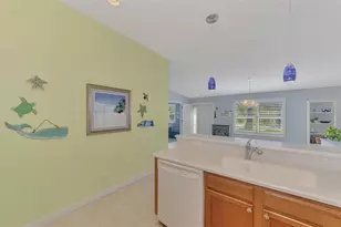 6099 Benevento Dr, Sarasota, FL 34238 - Photo 15