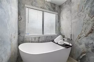 8108 12th Ave NW, Bradenton, FL 34209 - Photo 23