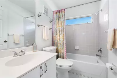 4817 Post Pointe Drive, Sarasota, FL 34233 - Photo 19