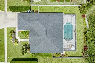 4817 Post Pointe Dr, Sarasota, FL 34233 - Photo 29
