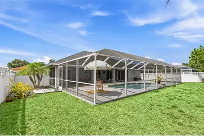 4817 Post Pointe Drive, Sarasota, FL 34233 - Photo 27