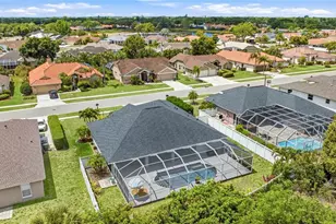 4817 Post Pointe Dr, Sarasota, FL 34233 - Photo 31