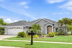 4817 Post Pointe Dr, Sarasota, FL 34233 - Photo 3