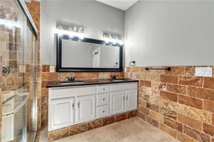 1536 25th St, Sarasota, FL 34234 - Photo 17