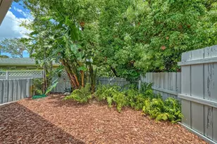 3424 Tanglewood Dr, Sarasota, FL 34239 - Photo 59