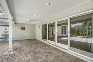 3424 Tanglewood Dr, Sarasota, FL 34239 - Photo 43