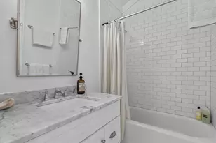 7143 La Lenaire Dr, Longboat Key, FL 34228 - Photo 17